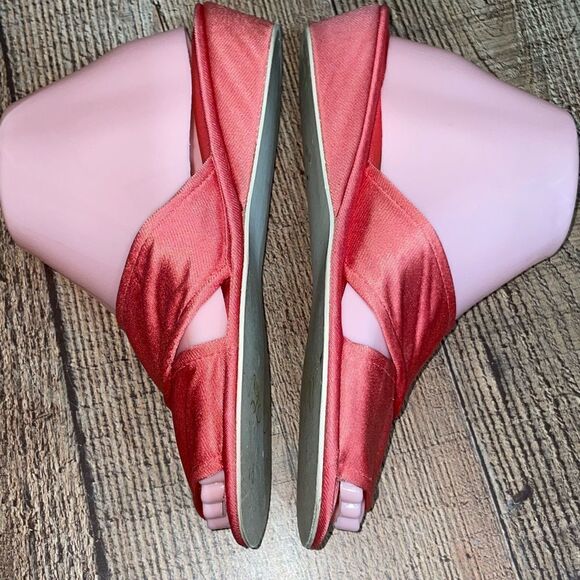 Vanity Fair Vintage Nylon Satin Peep Toe Slippers 5/6 Coral Boudoir - Picture 8 of 9